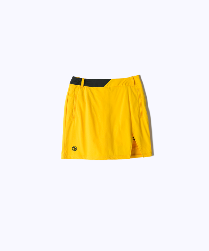 active slit skirt（アクティブスリットスカート）