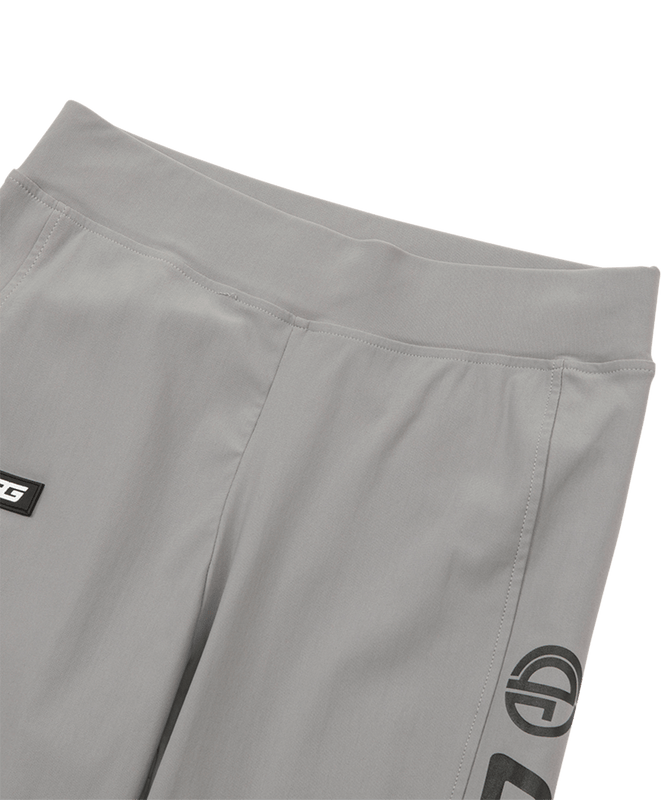 【Sample】ハイストレッチスポーツレギンス