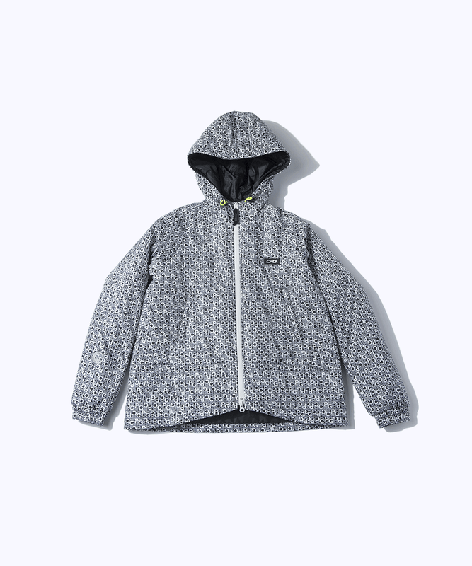 【Sample】ジオメトリック柄機能中綿ブルゾン