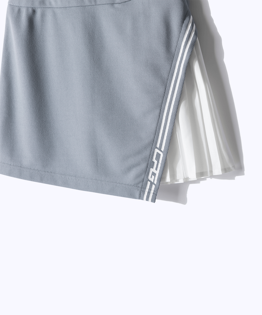 asymmetric pleated skirt (비대칭 주름 치마)
