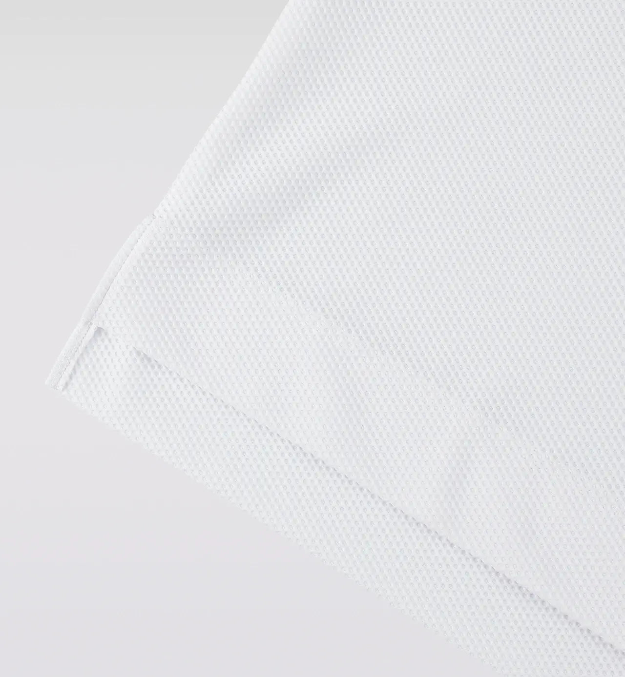 LIGHT MESH MOCK NECK SS