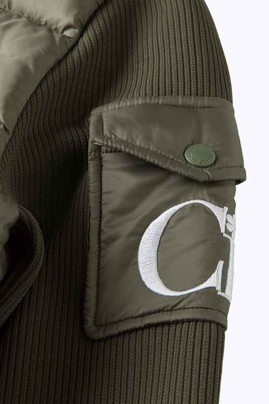 sleeve knit down jacket（スリーブニットダウンジャケット）