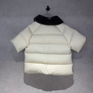 【Sample】QUILTING HALF SLEEVE DOWN JACKT