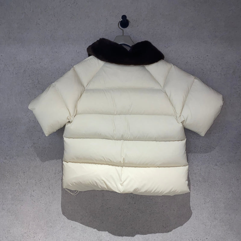 【Sample】QUILTING HALF SLEEVE DOWN JACKT