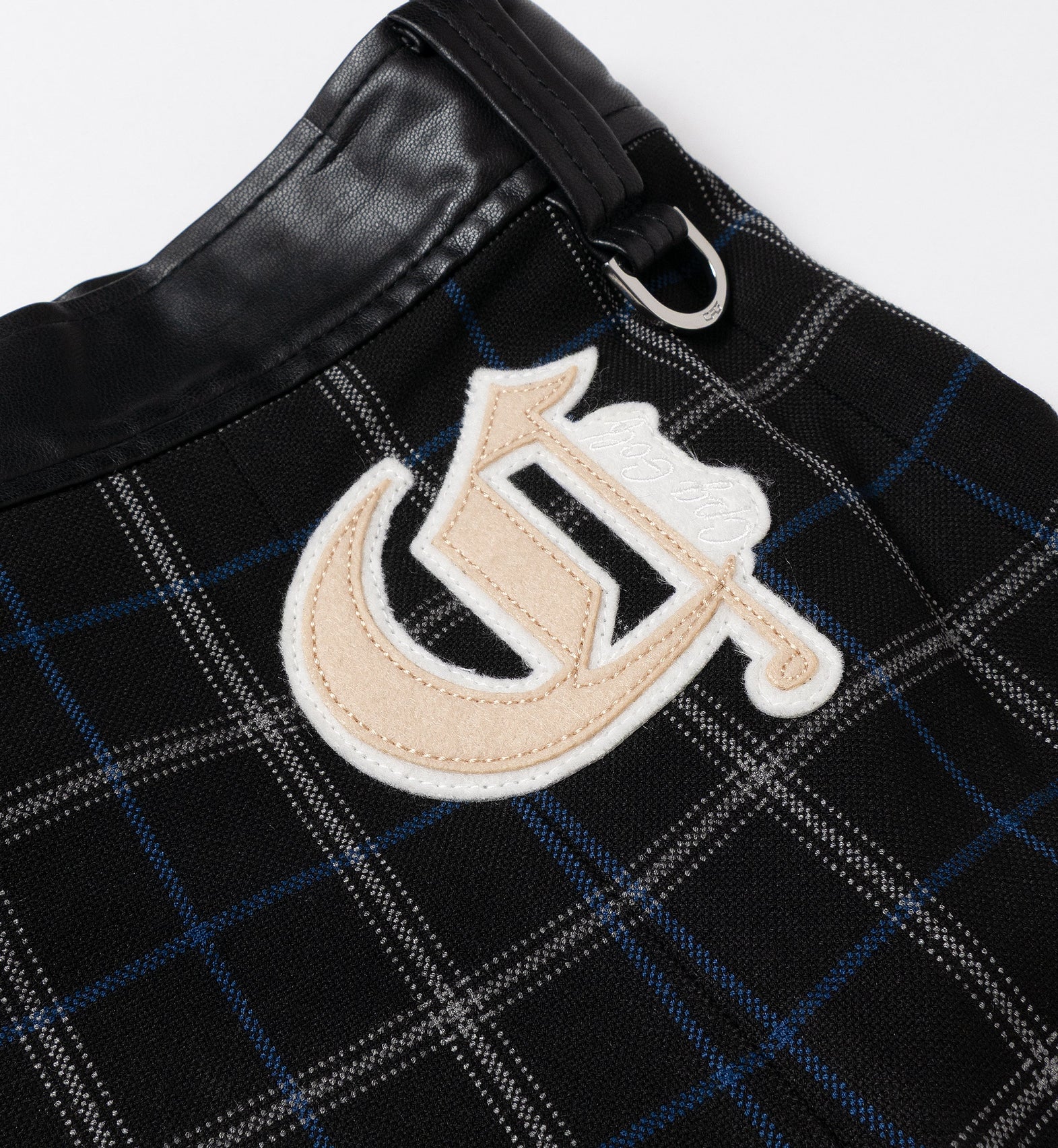 【new arrival】ストレッチフェイクレザーショートパンツ×オックスチェック巻きスカート３ＷＡＹボトムス-SAMPLE-