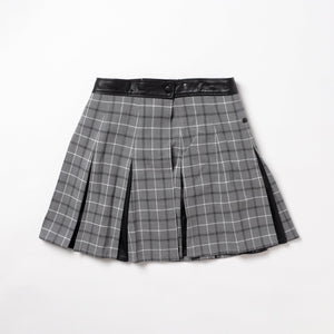 【new arrival】ストレッチフェイクレザーショートパンツ×オックスチェック巻きスカート３ＷＡＹボトムス-SAMPLE-