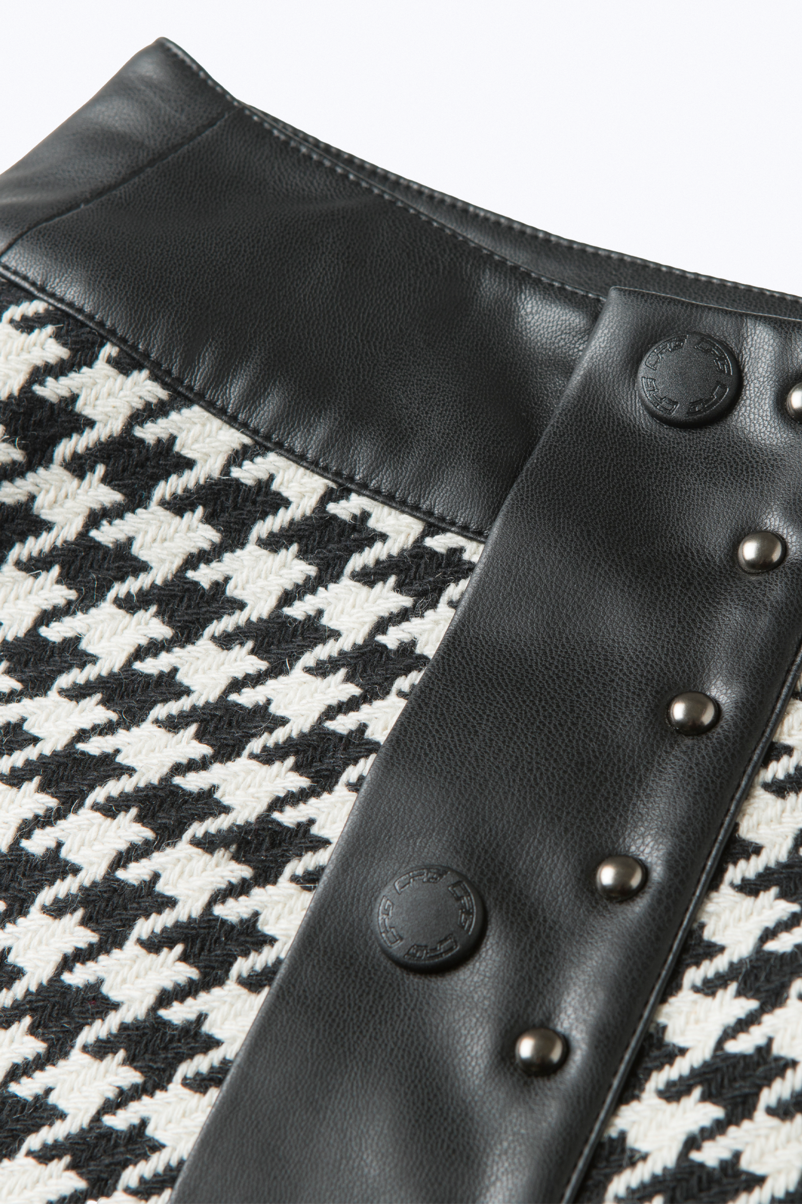 recycled tweed skirt（リサイクルツイードスカート）