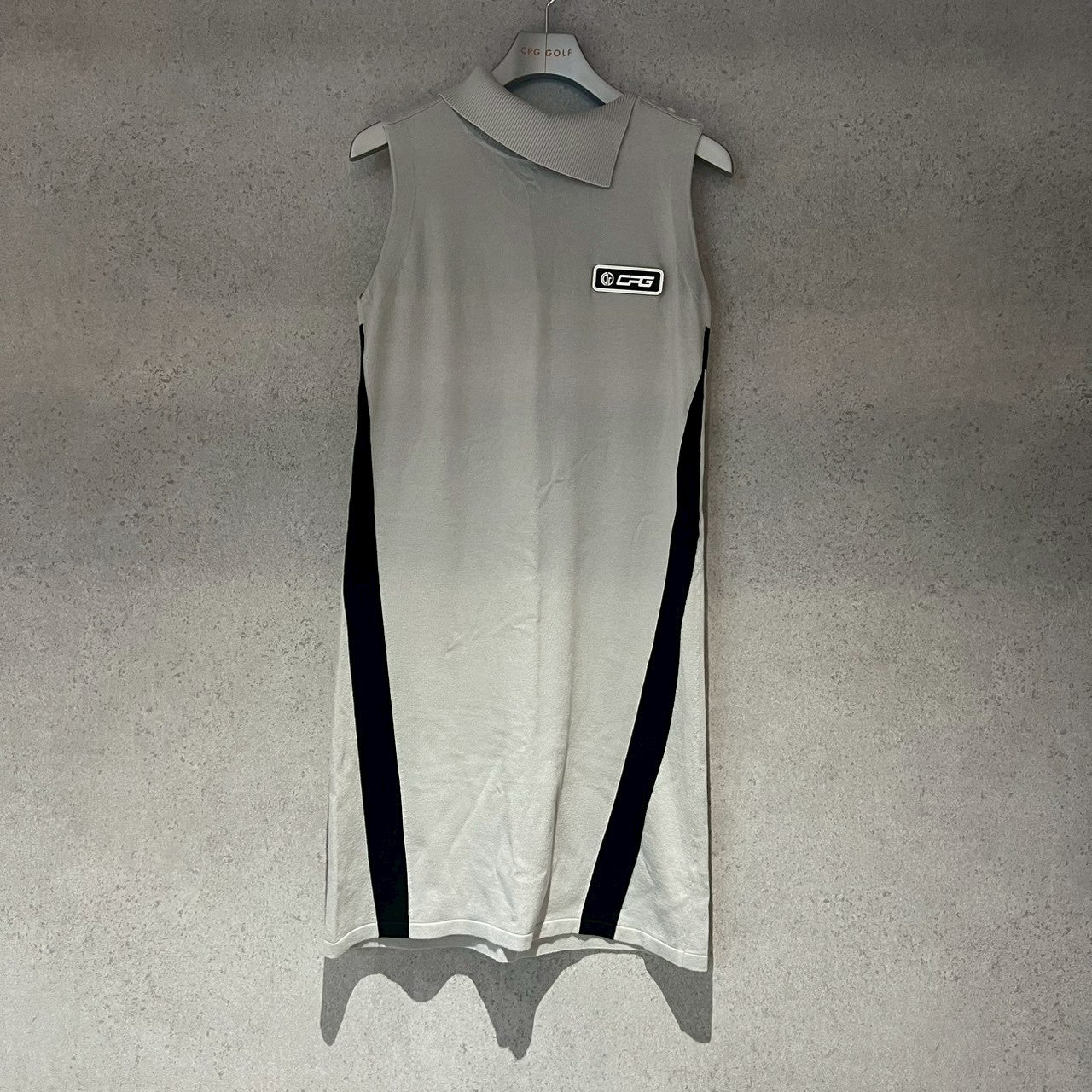 【Sample】バイカラーノースリーブニットドレス