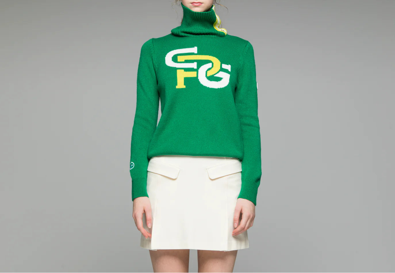 チェーンロゴニットプルオーバー