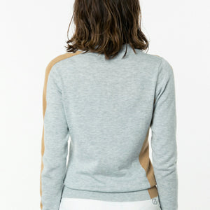 ライン切り替えニットプルオーバー