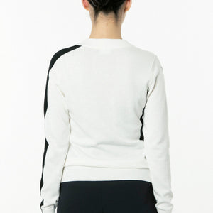 ライン切り替えニットプルオーバー