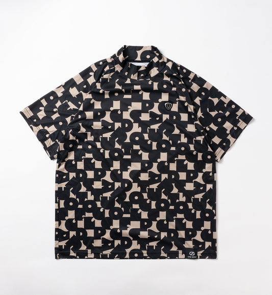 70’S調タイポグラフィプリントモックネックSS | MEN-SAMPLE-