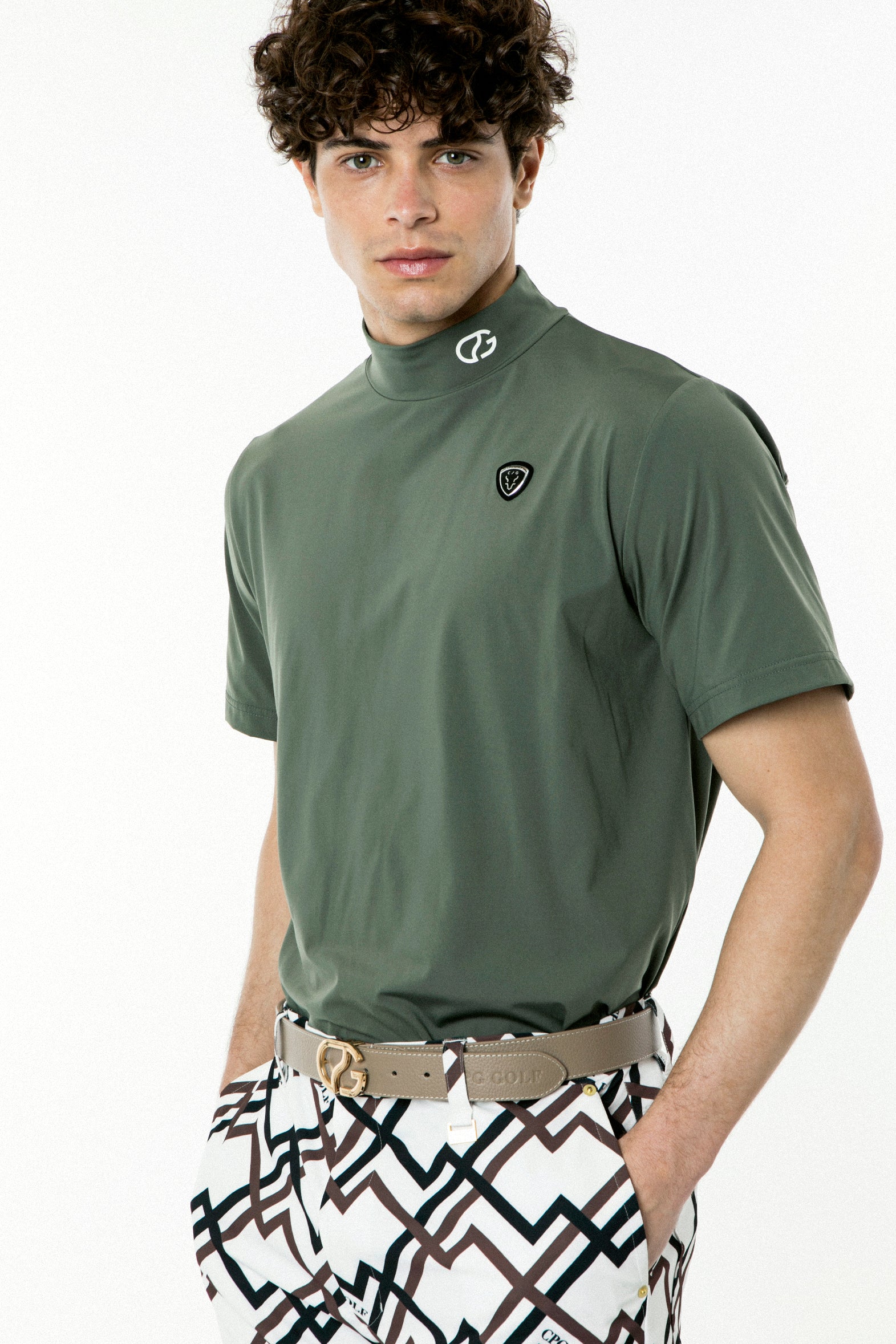 【Sample】ロゴパイピングつきモックネックシャツ | MEN