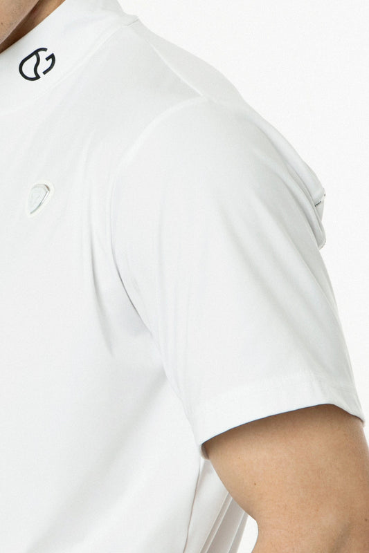 ロゴパイピングつきモックネックシャツ