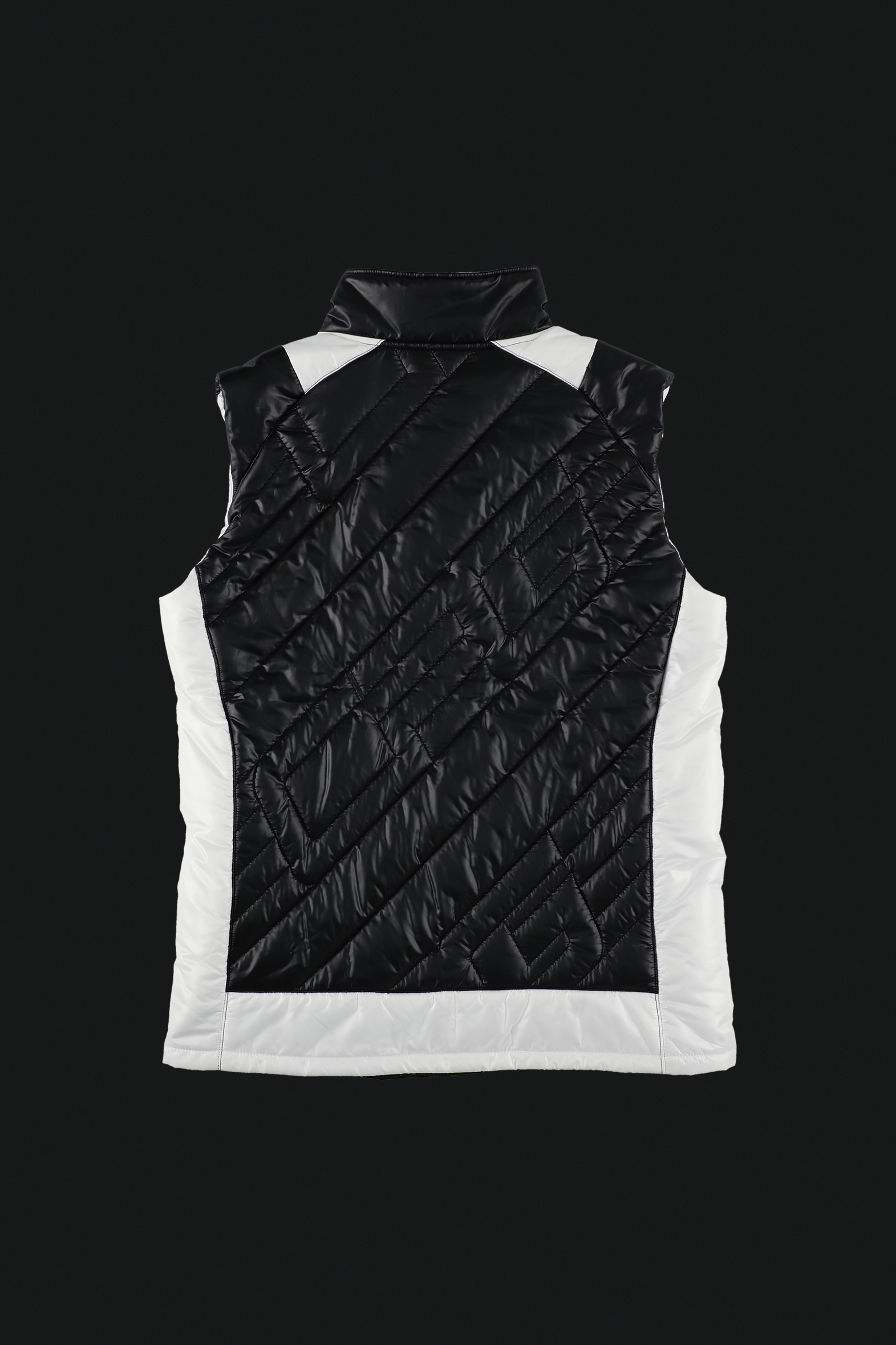 【한국 기획】High Neck Clip Logo Vest(하이넥 클립 로고 베스트)