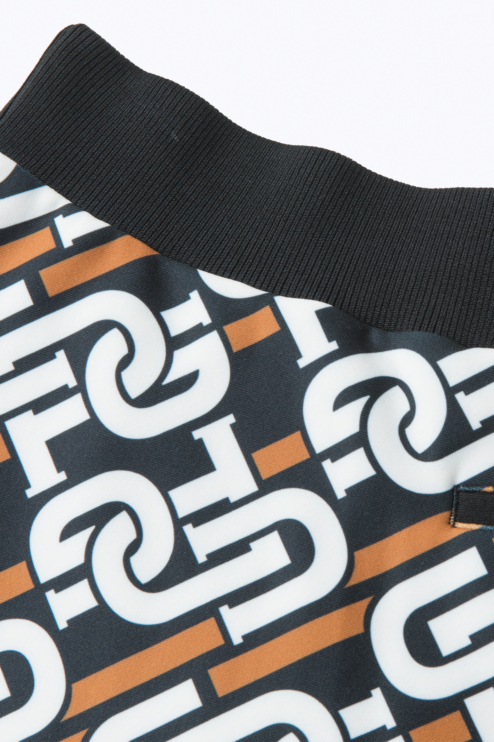CHAIN LOGO GRAPHICAL SKIRT(チェーンロゴグラフィカルスカート) -sample-