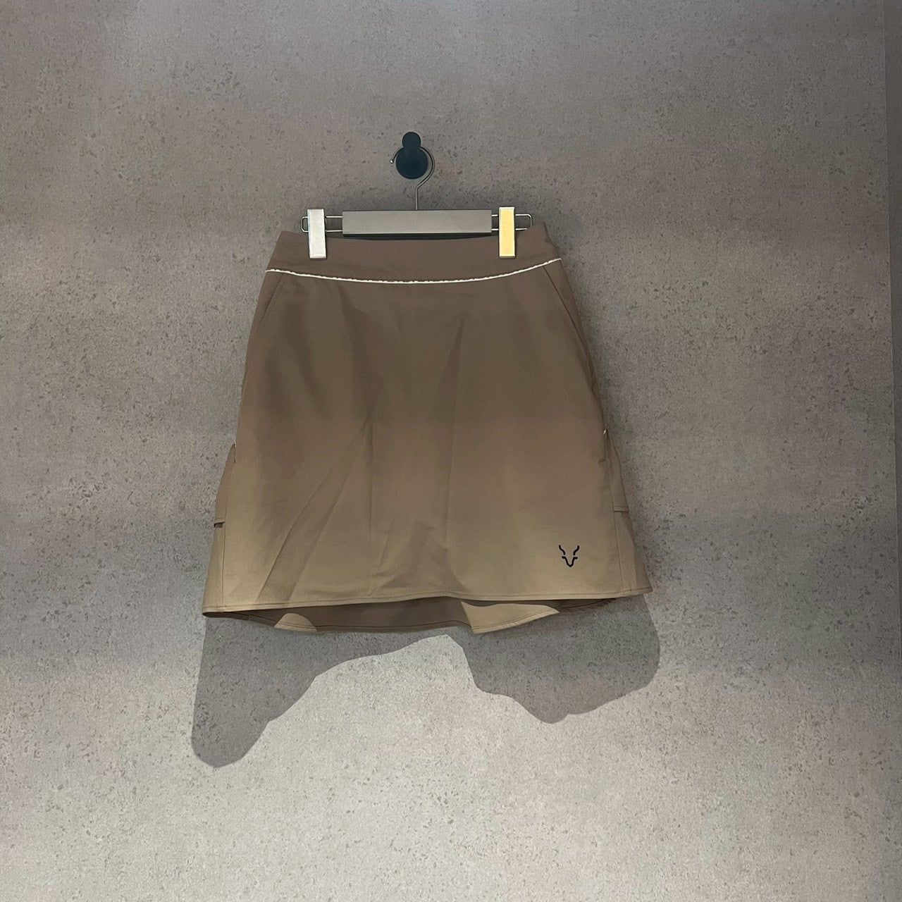 【Sample】バックスタイルフレアスコート