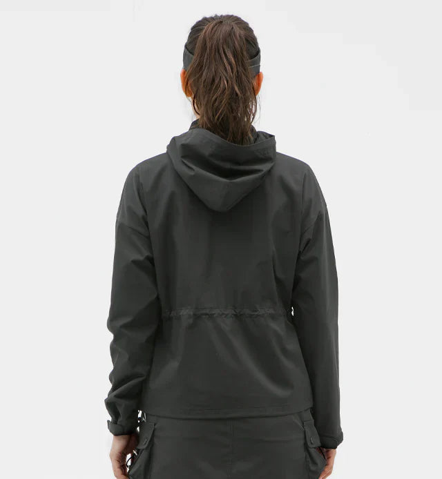 ストレッチ撥水防風透湿フーディープルオーバー -sample-